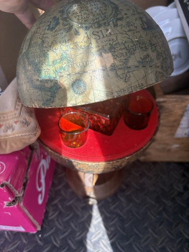 Vintage globe drinks cabinet - globe,